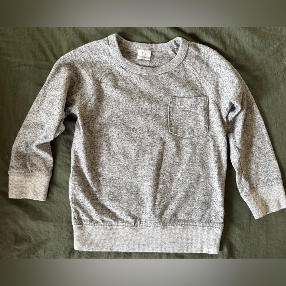 GAP Heather Gray Knit Sweater